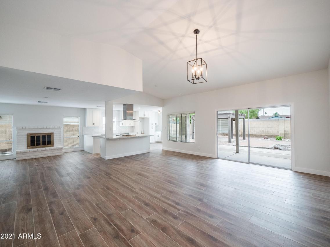 937 W Portobello Ave., Mesa, AZ 85210