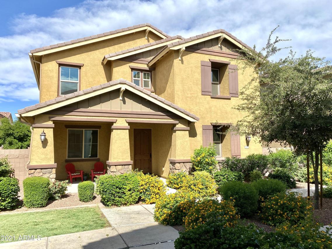 1035 S Storment Ln., Gilbert, AZ 85296