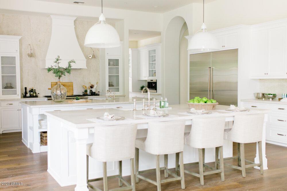 7062 E Belmont Ave., Paradise Valley, AZ 85253