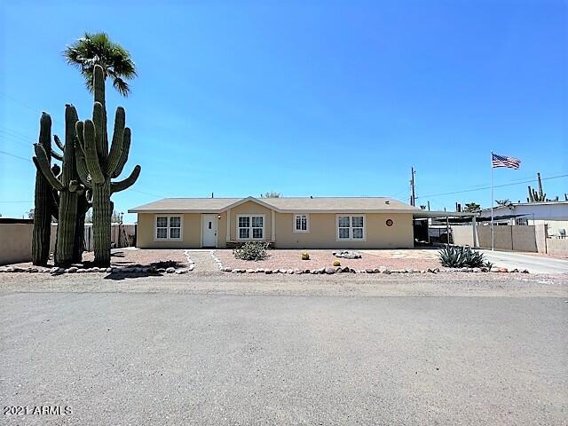 518 N Desert View Dr., Apache Junction, AZ 85120