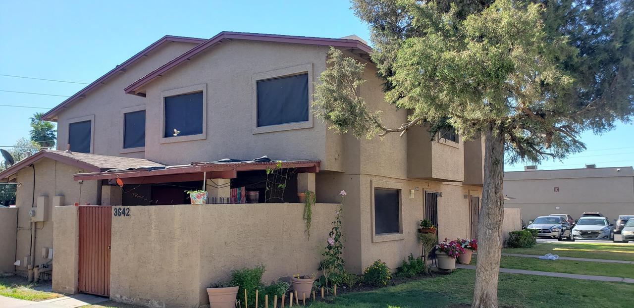 3942 W Palomino Rd., Phoenix, AZ 85019