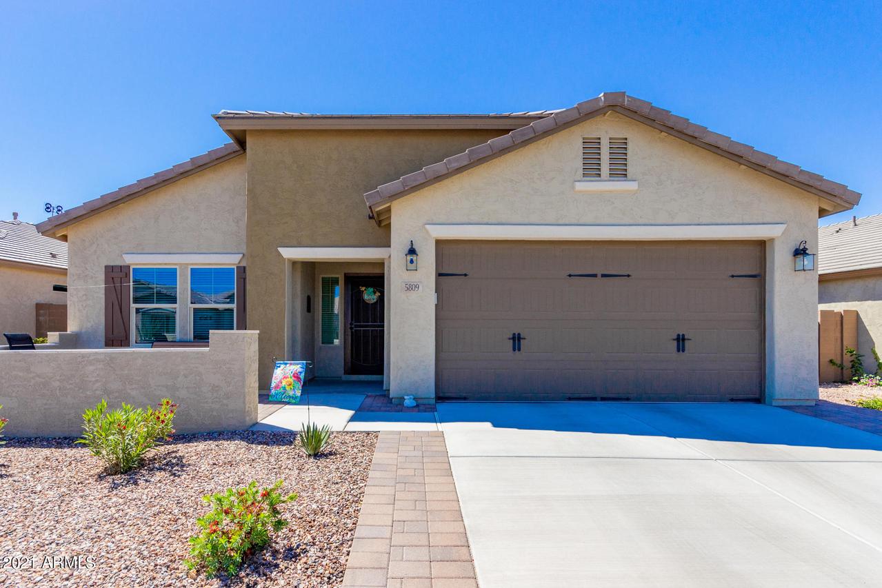 5809 W Saratoga Ct., Florence, AZ 85132