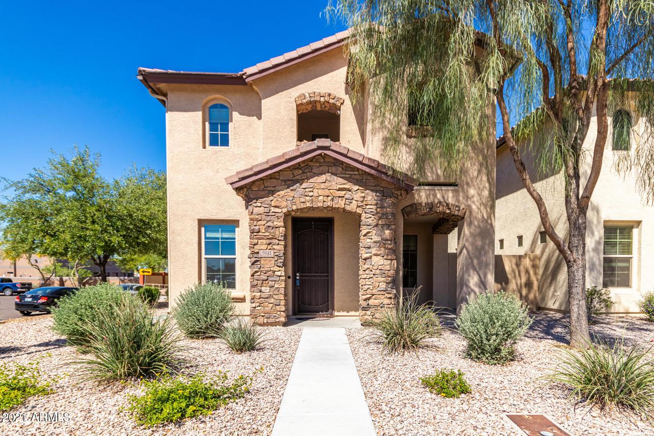 9141 W Coolbrook Ave., Peoria, AZ 85382