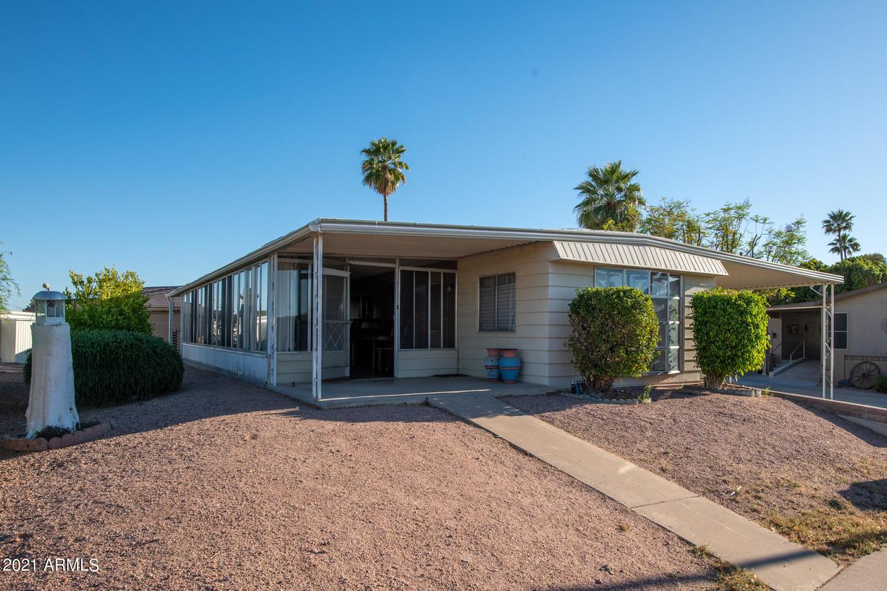 2432 N Barber Dr., Mesa, AZ 85215