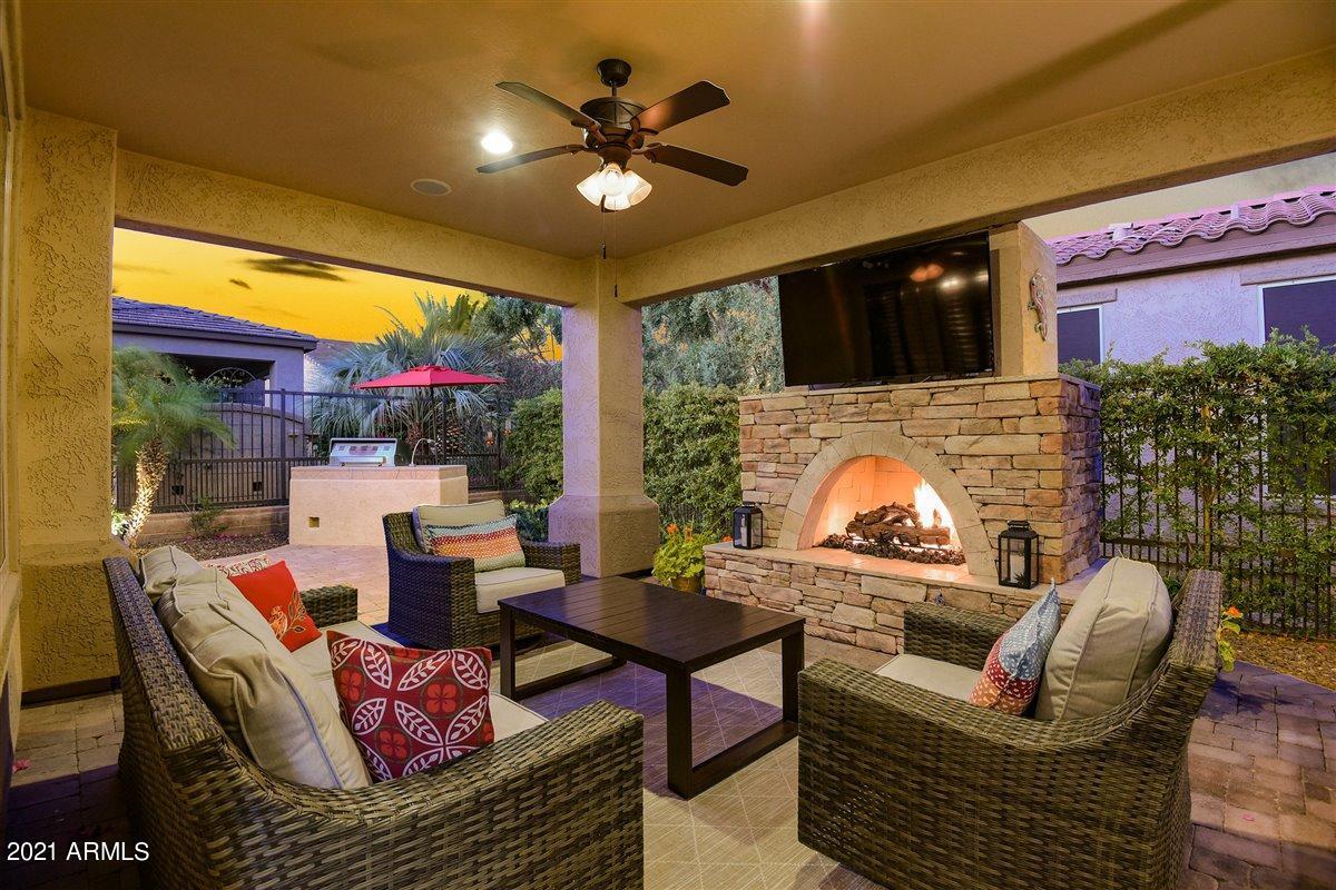 13054 W Red Fox Rd., Peoria, AZ 85383