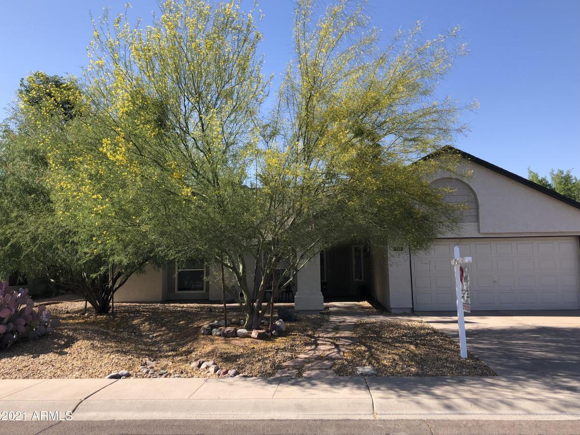 714 W Loughlin Dr., Chandler, AZ 85225