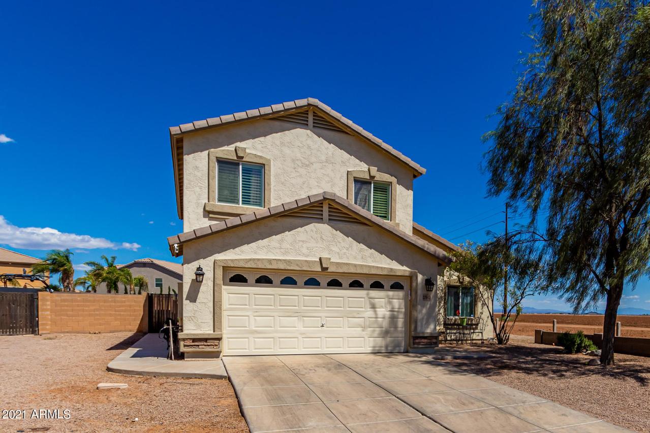 27943 N Silverbell Ct., San Tan Valley, AZ 85143