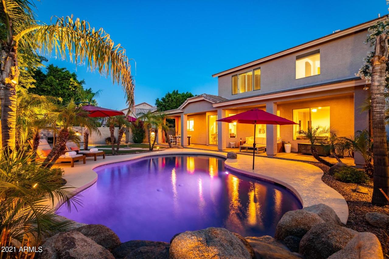 1816 E Beautiful Ln., Phoenix, AZ 85042