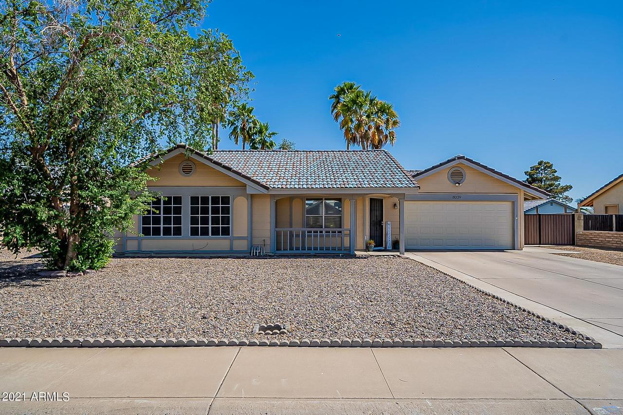 8039 W Larkspur Dr., Peoria, AZ 85381