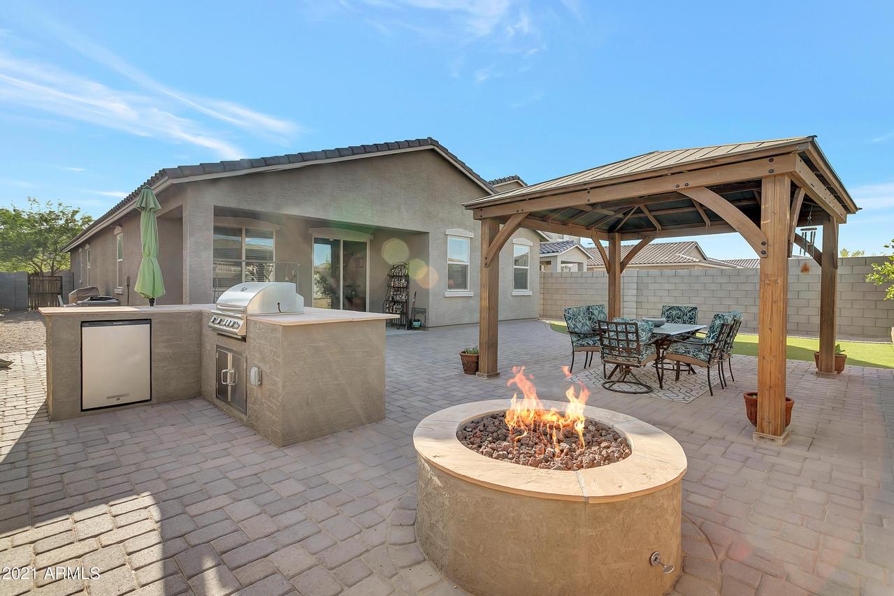 1773 N 211th Dr., Buckeye, AZ 85396