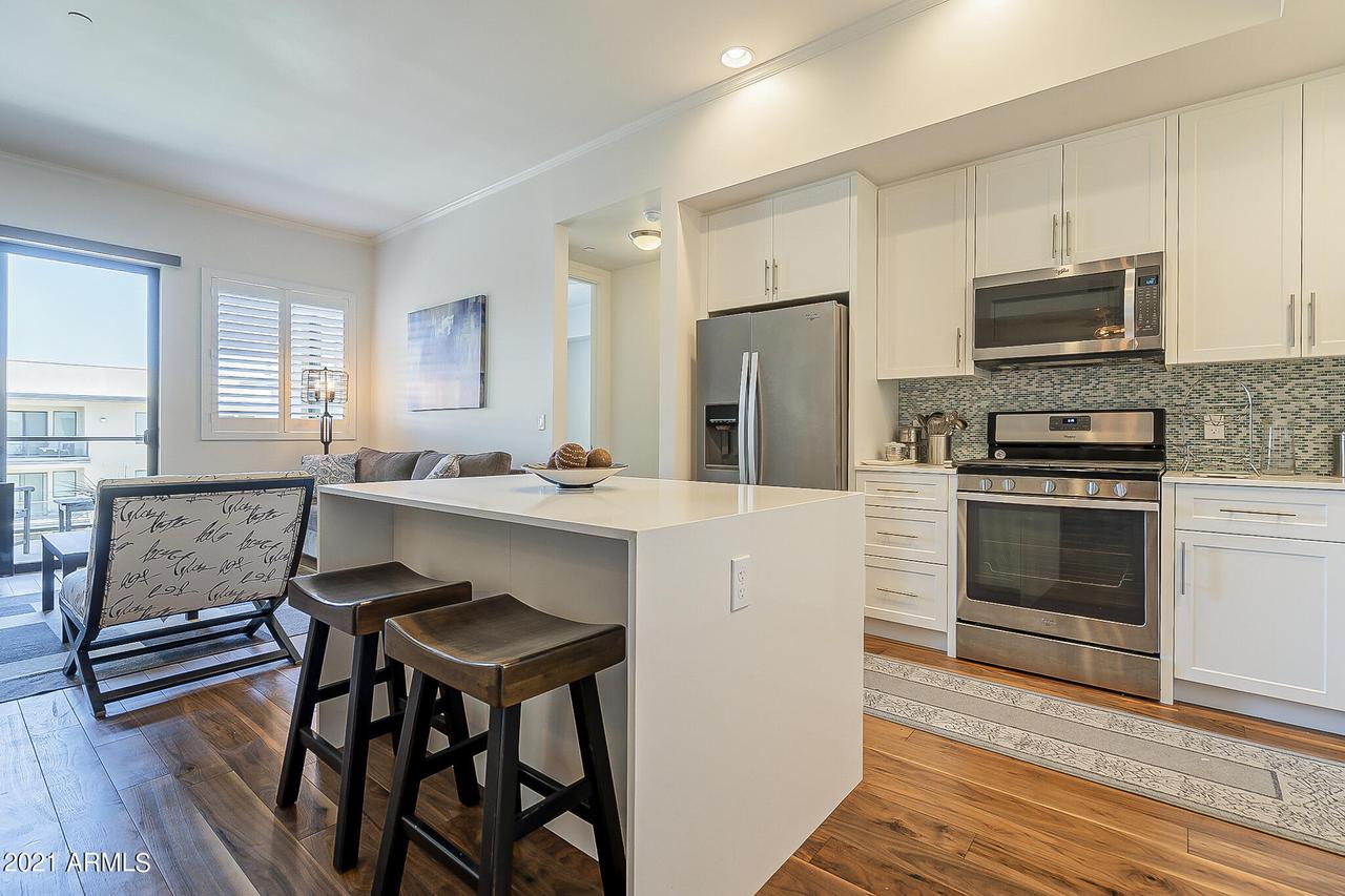 7300 E Earll Dr. #4006, Scottsdale, AZ 85251