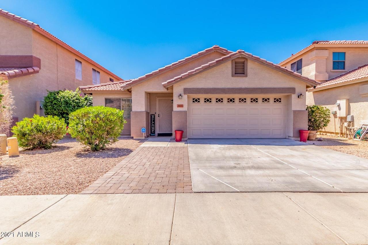 3809 W Villa Linda Dr., Glendale, AZ 85310