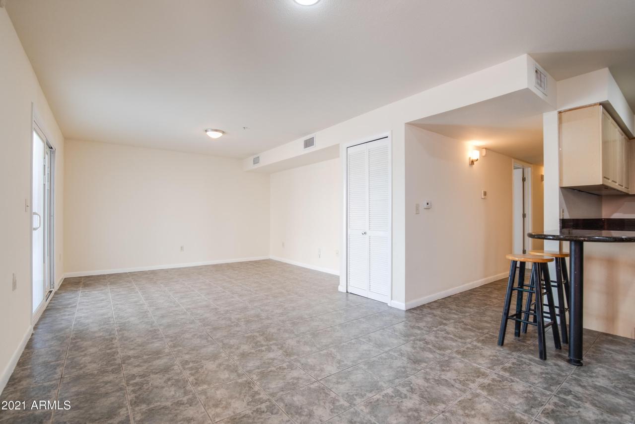 1005 E 8th St., Tempe, AZ 85281