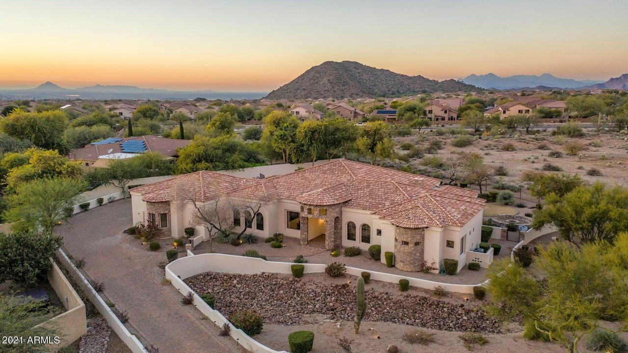 3152 N 76th Way, Mesa, AZ 85207