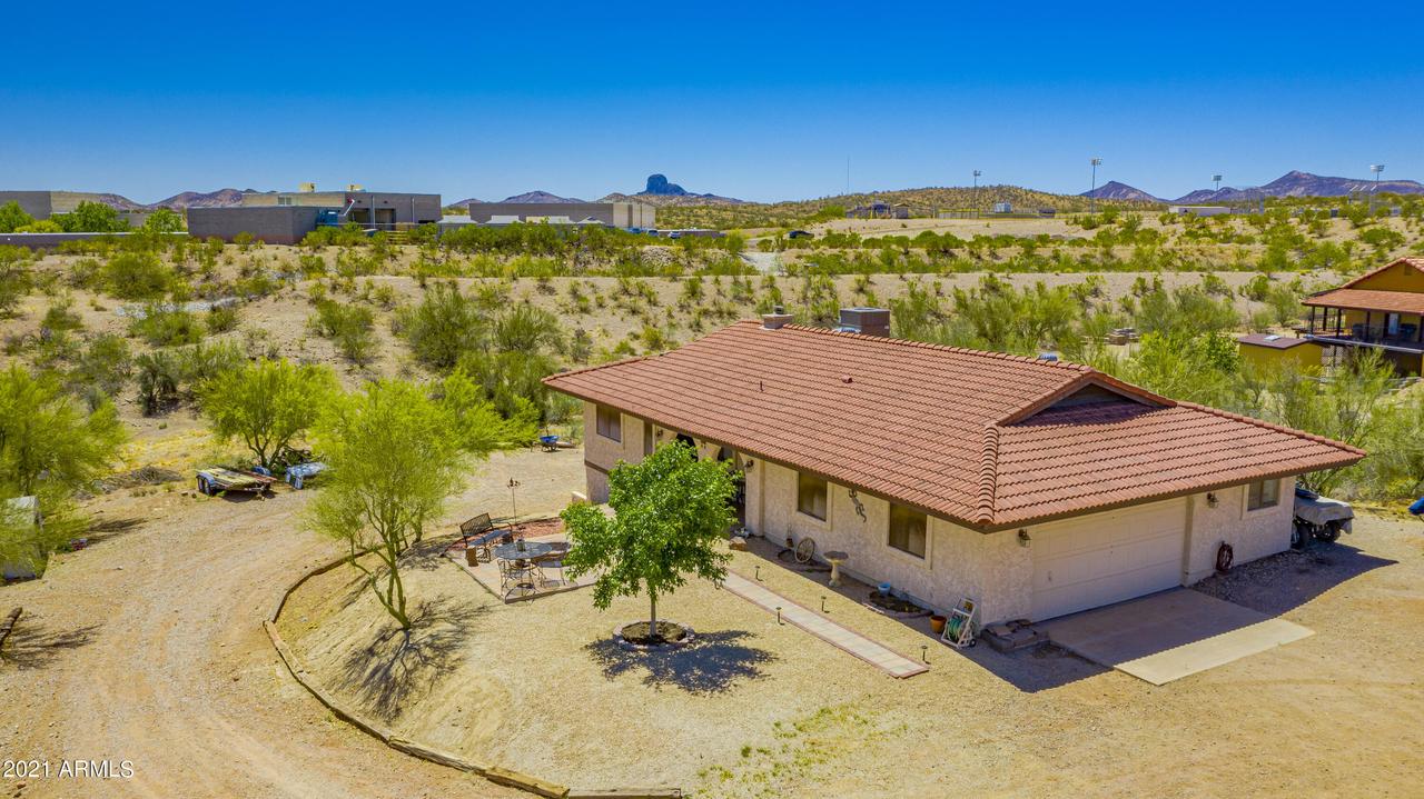 2335 W Miner Rd., Wickenburg, AZ 85390