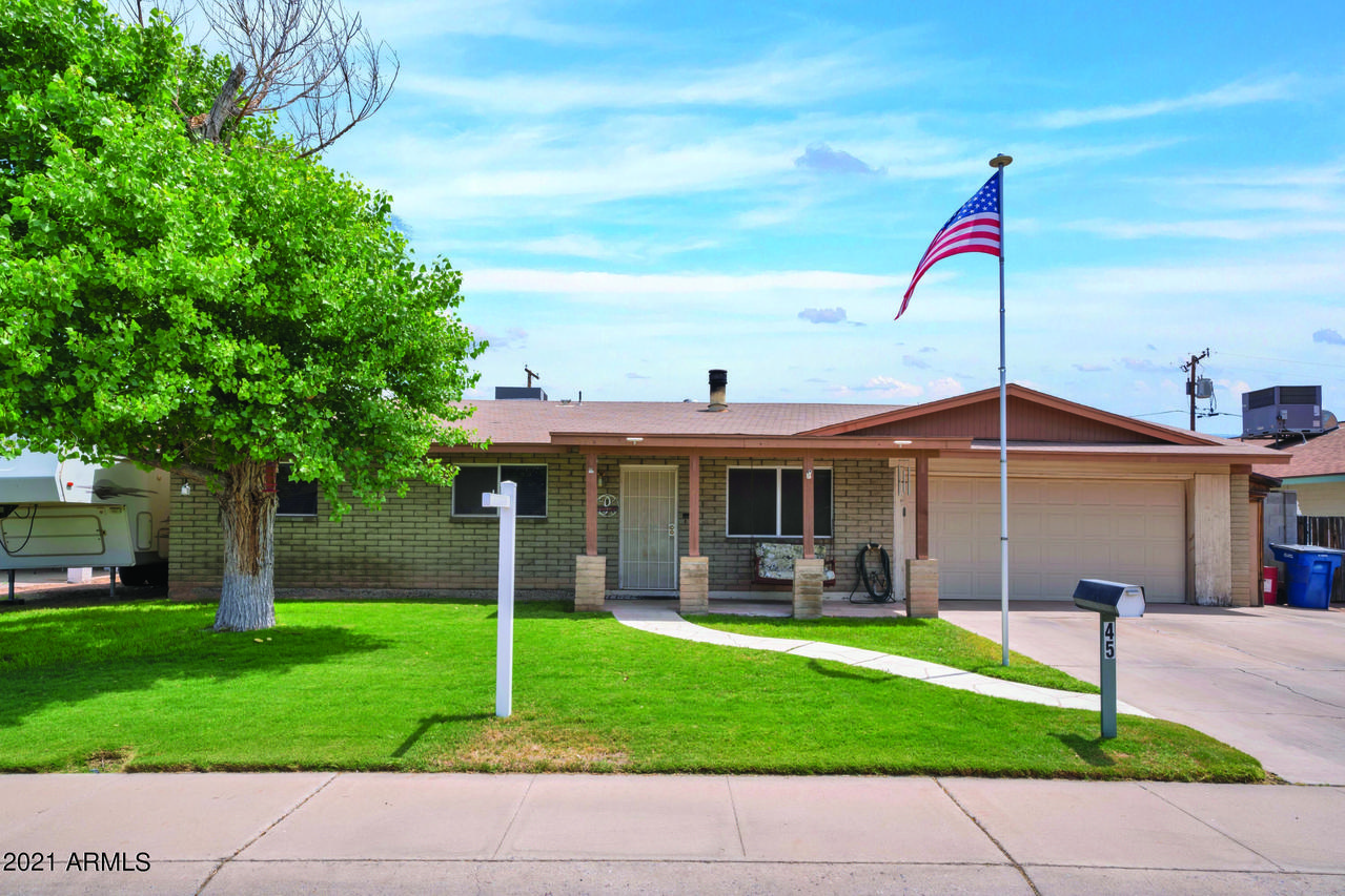 45 S Pueblo St., Gilbert, AZ 85233