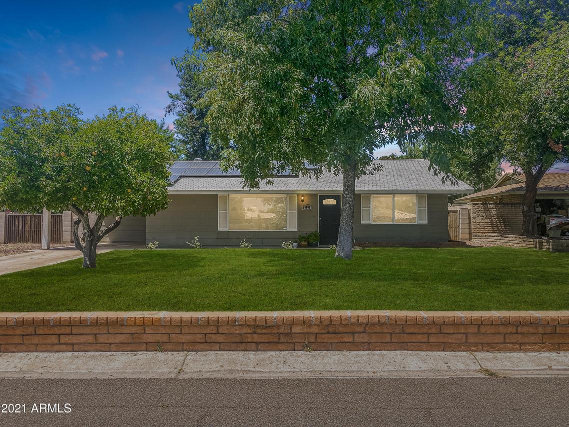 13628 N 30th St., Phoenix, AZ 85032