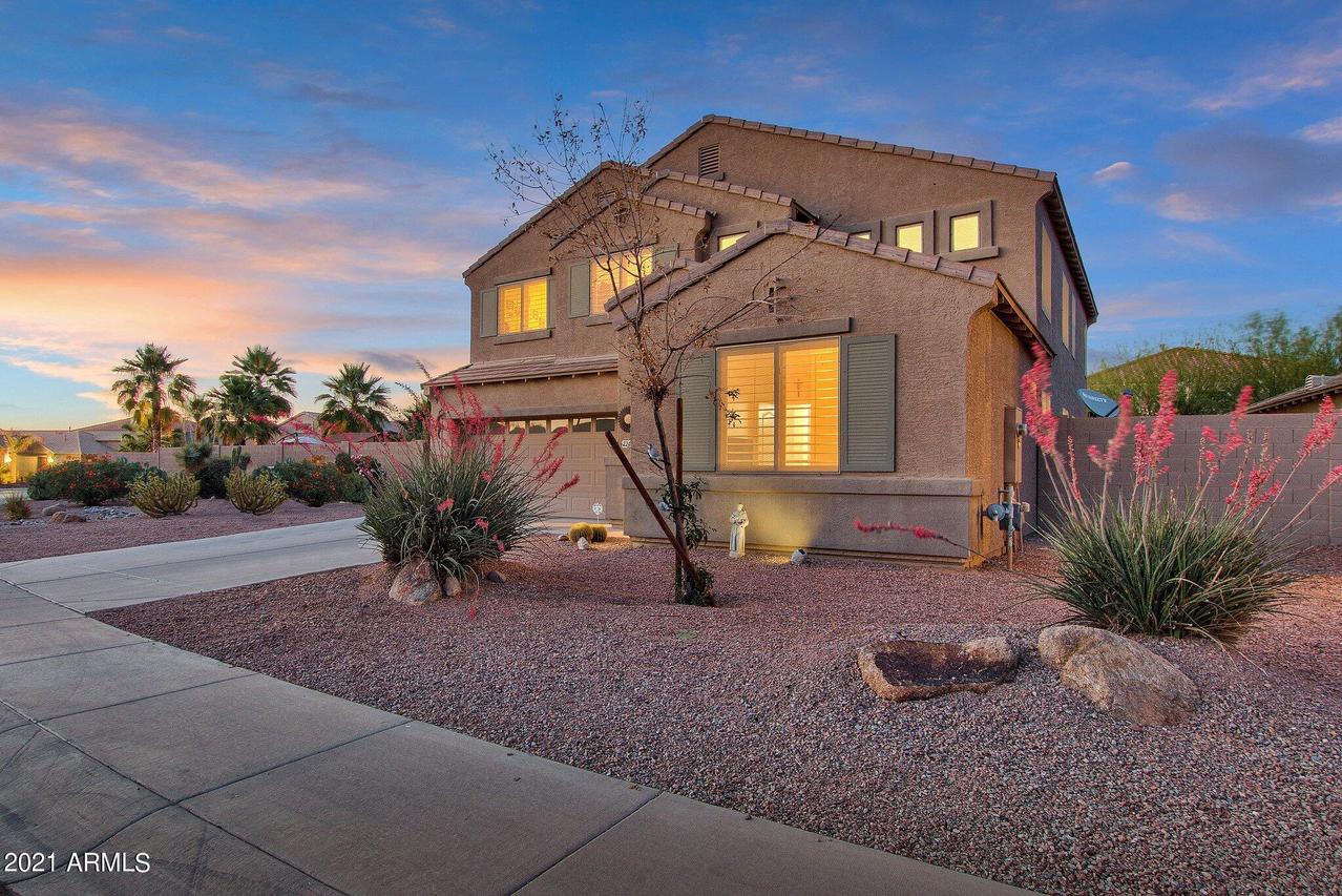 22491 N Vanderveen Way, Maricopa, AZ 85138