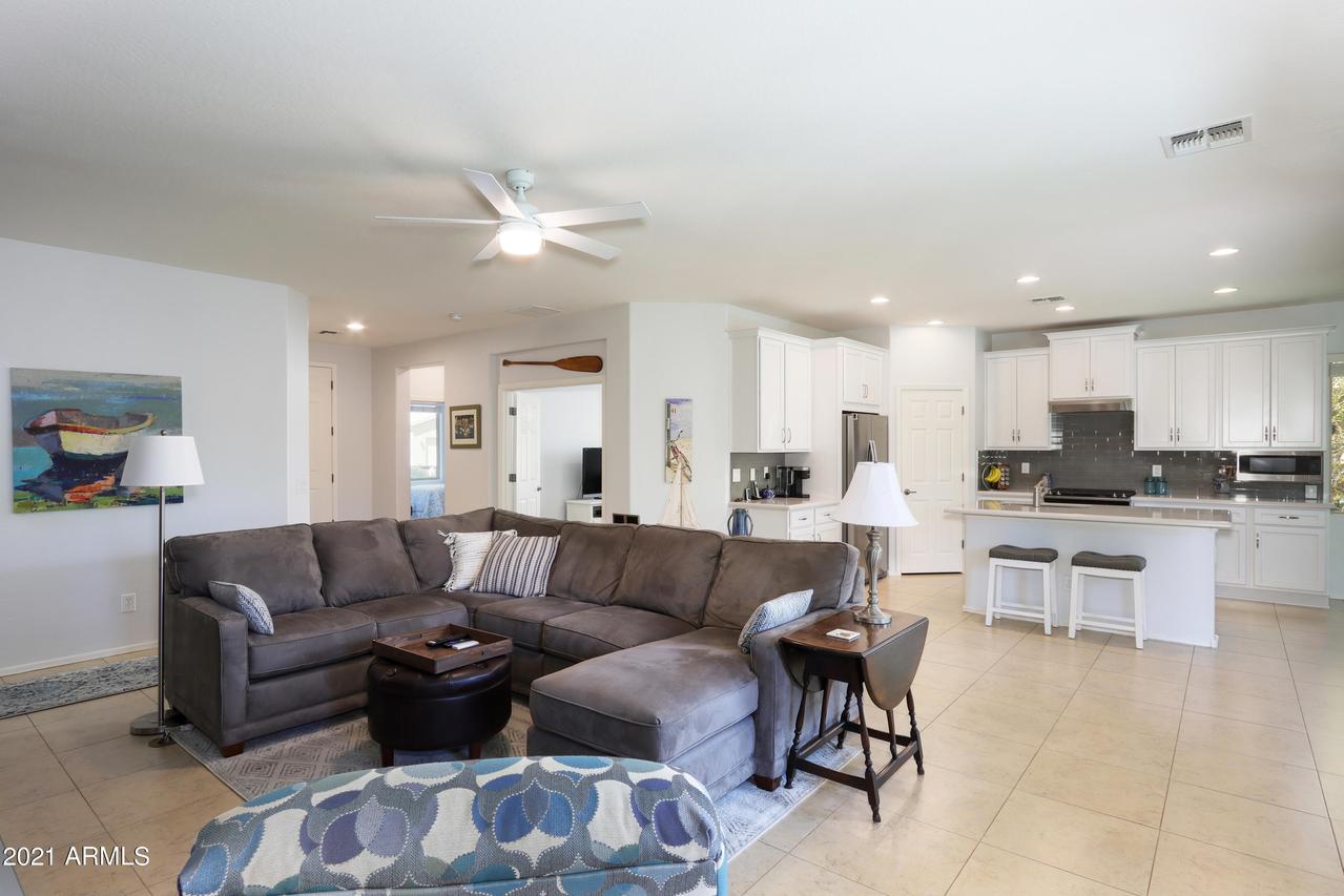 20169 N Oxbow Ln., Maricopa, AZ 85138