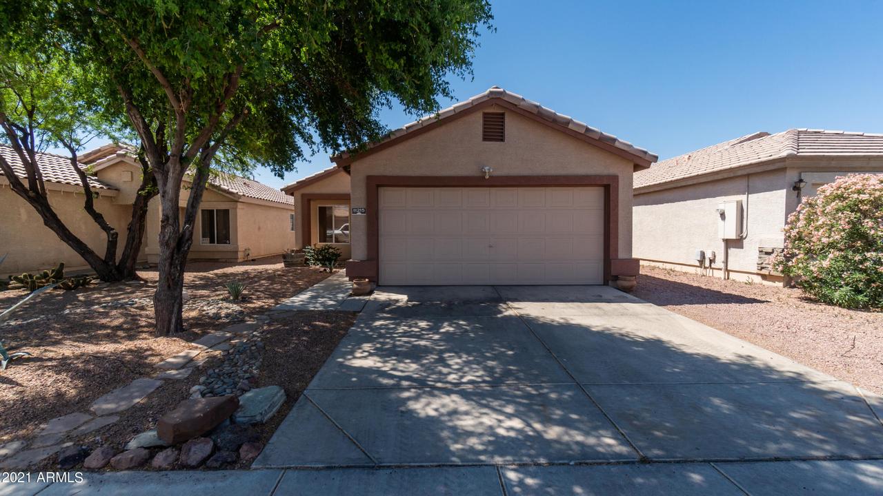 11215 W Monterosa St., Phoenix, AZ 85037