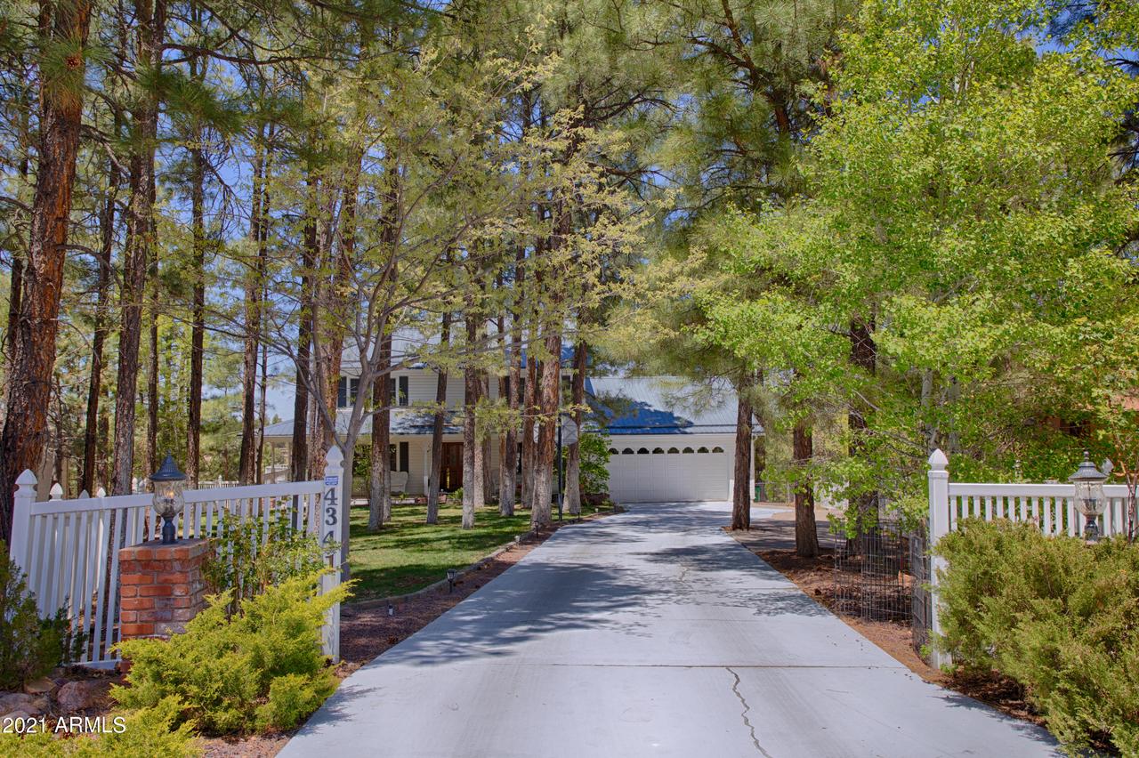4341 W Thornton Rd., Show Low, AZ 85901