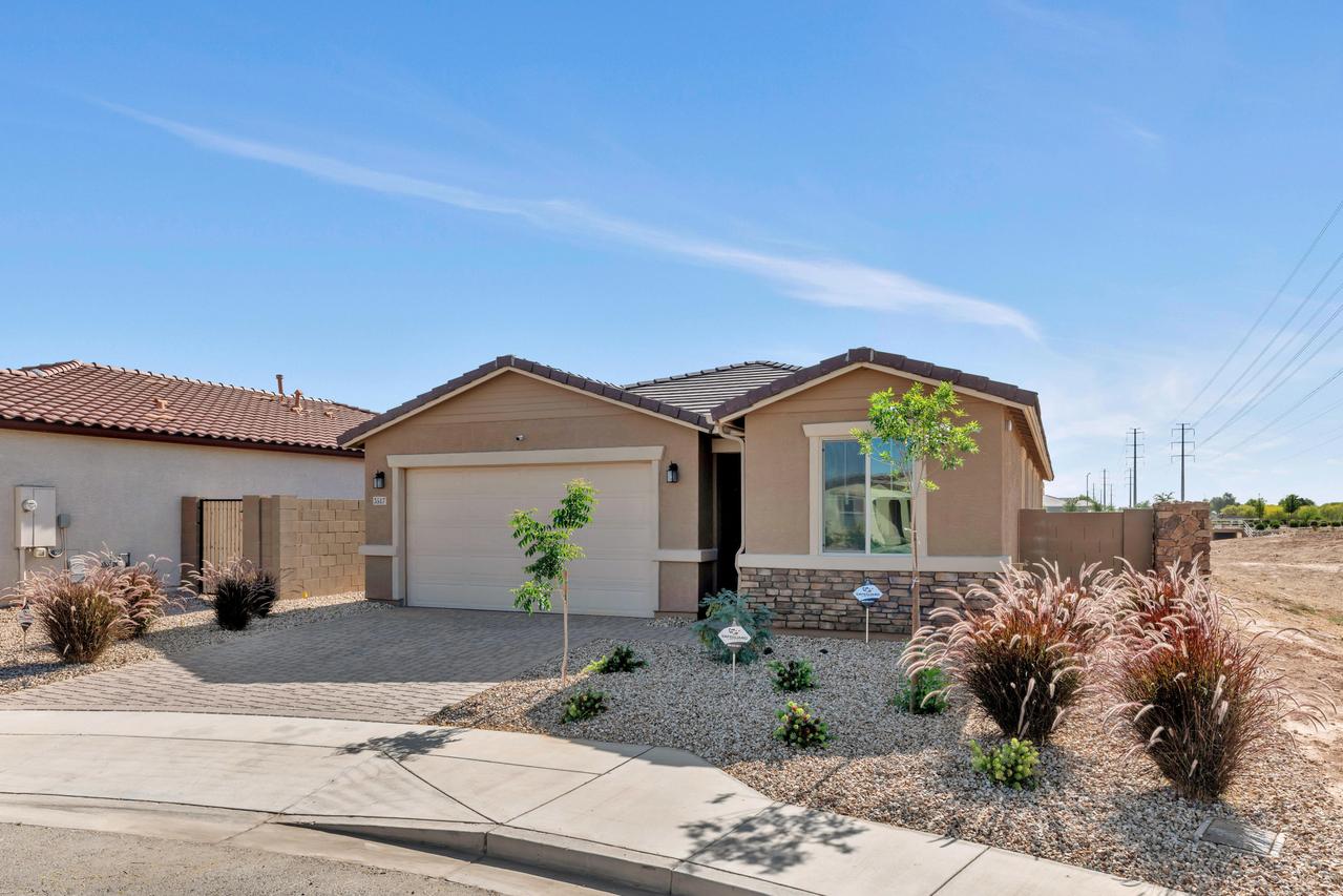 3517 S 77th Ave., Phoenix, AZ 85043