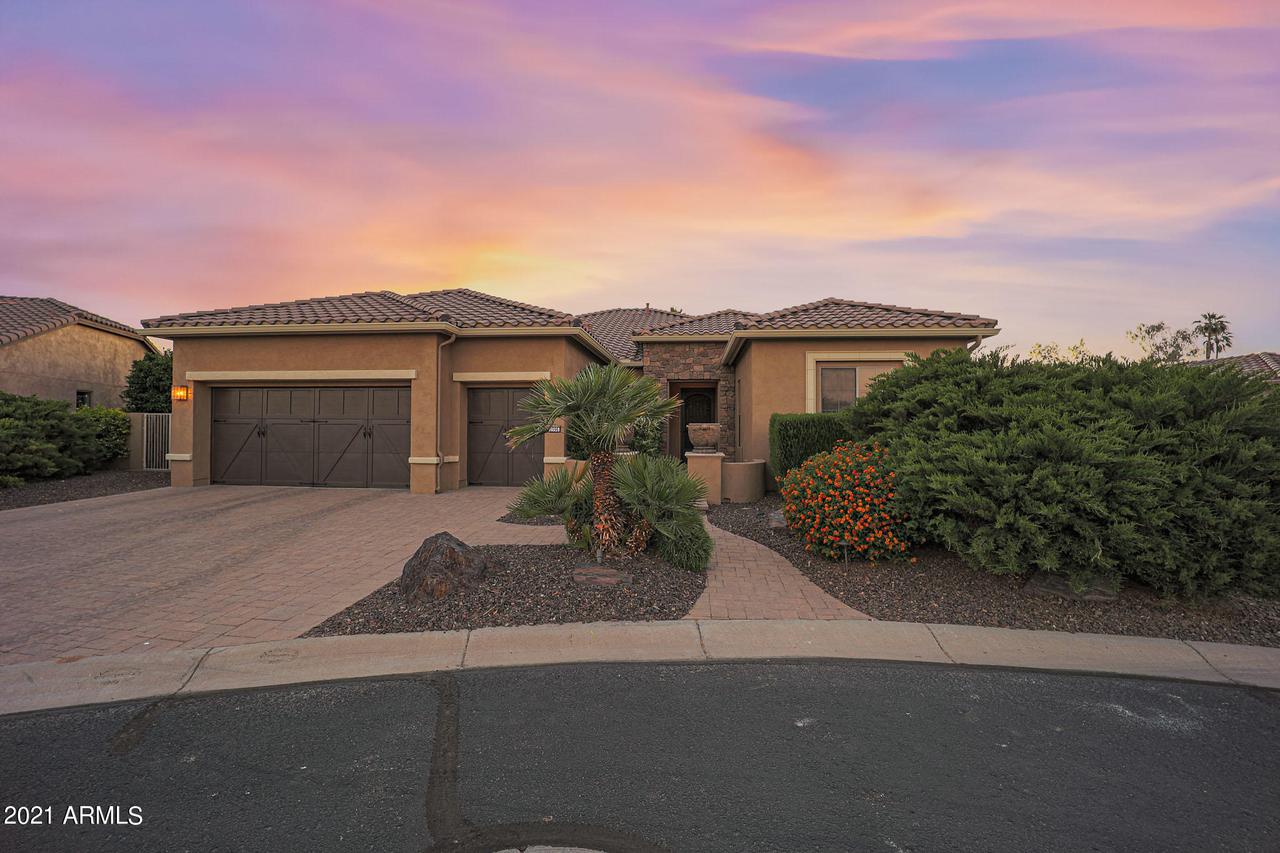 2596 N 165th Dr., Goodyear, AZ 85395
