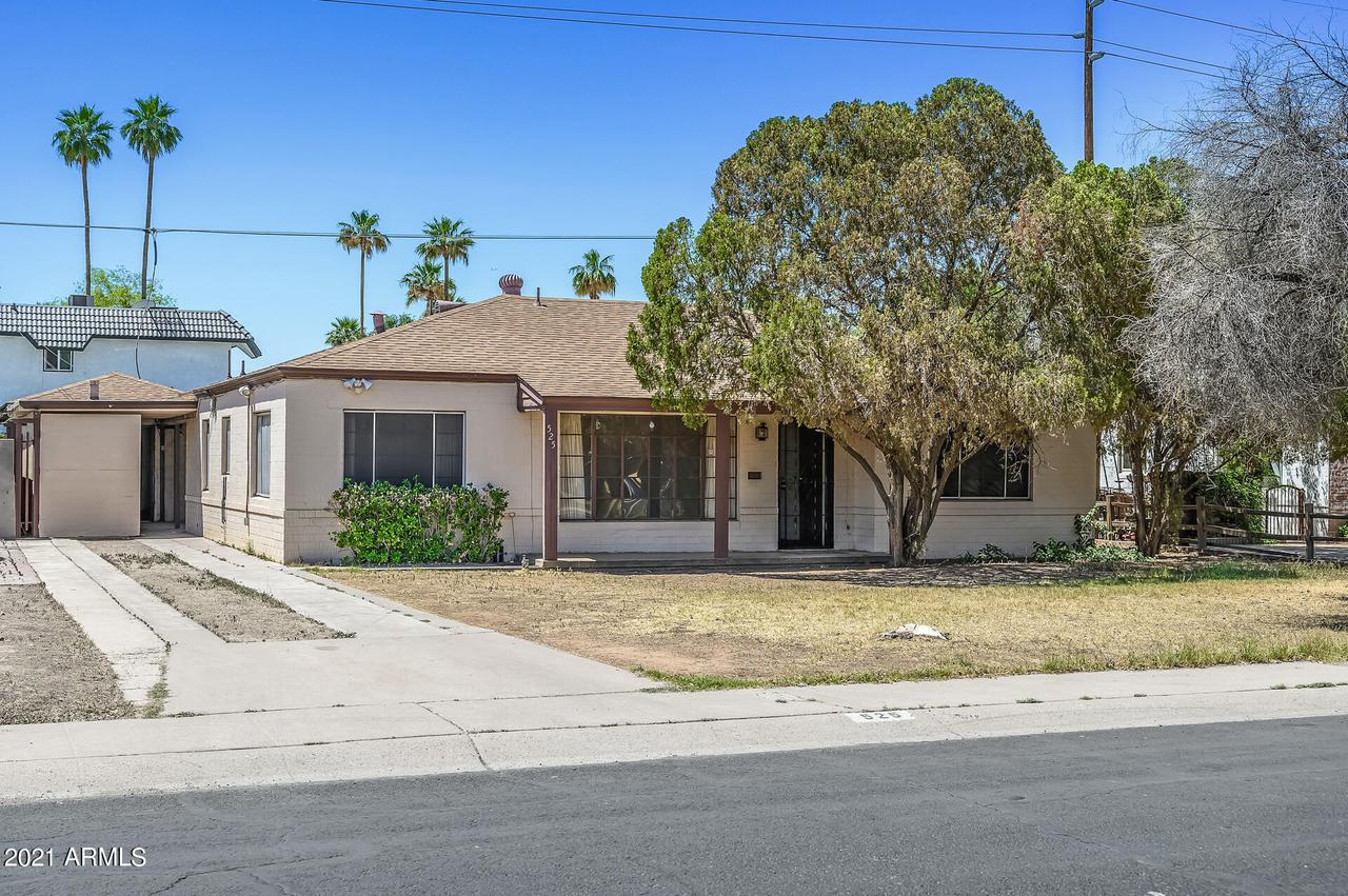 525 E Cheery Lynn Rd., Phoenix, AZ 85012