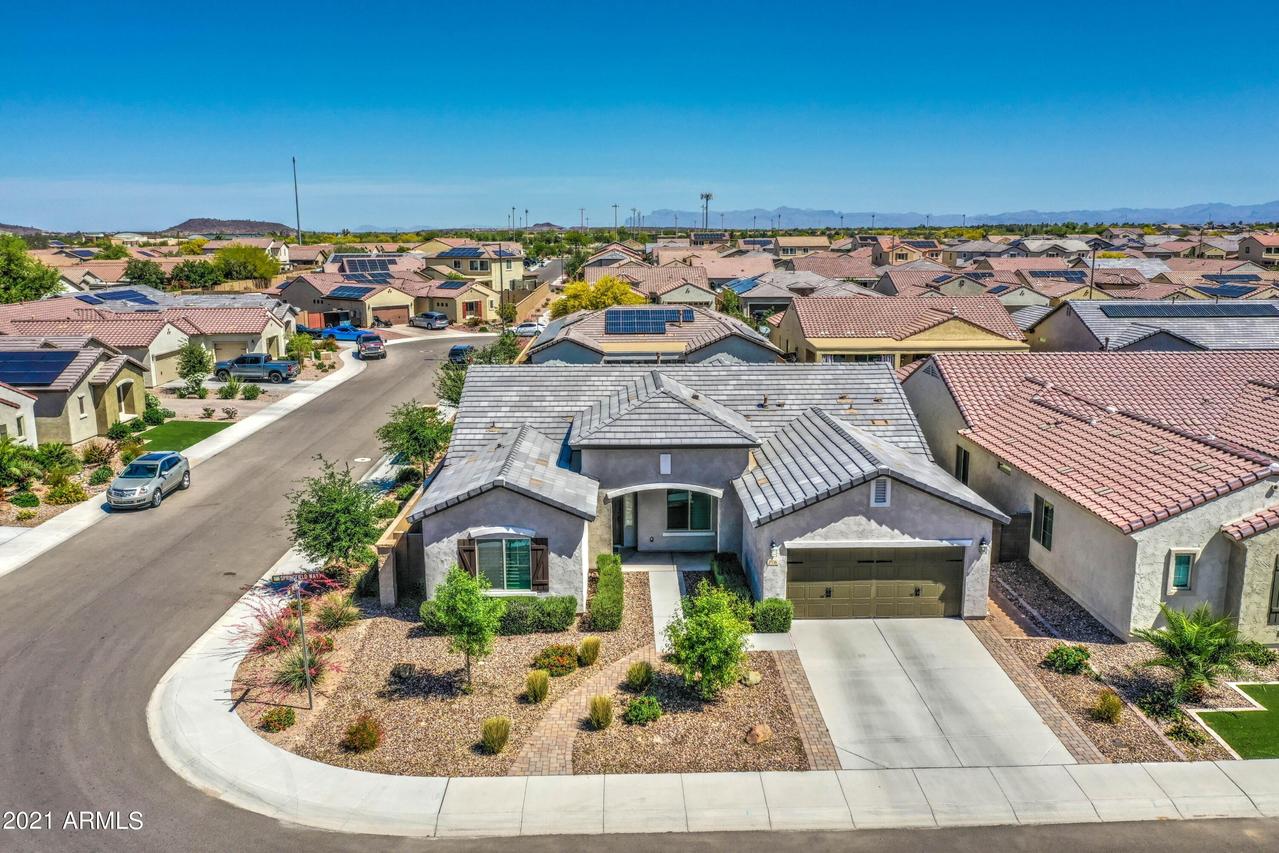 7116 W Springfield Way, Florence, AZ 85132