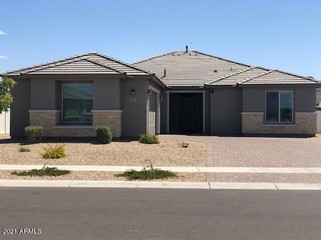 2423 E Nancy Ln., Phoenix, AZ 85042