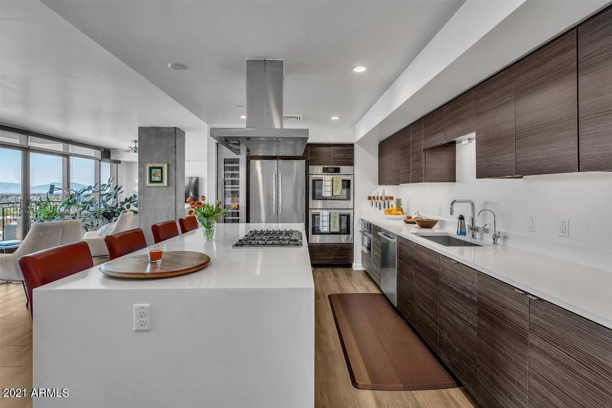 200 W Portland St. #1117, Phoenix, AZ 85003