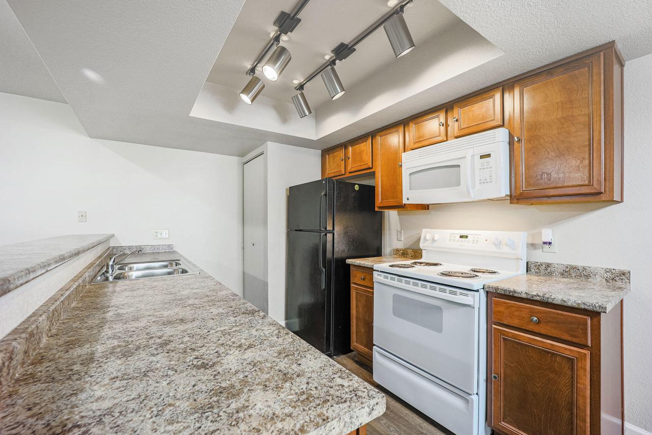 234 N 75th St. #137, Mesa, AZ 85207