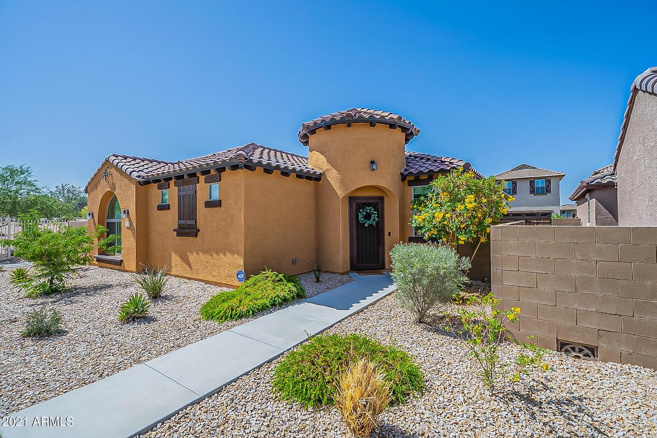 7230 E Orion St., Mesa, AZ 85207
