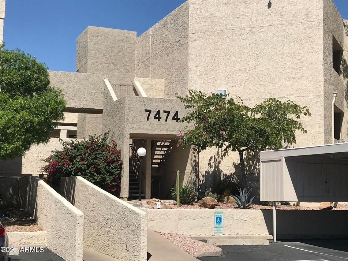 7474 E Earll Dr. #204, Scottsdale, AZ 85251