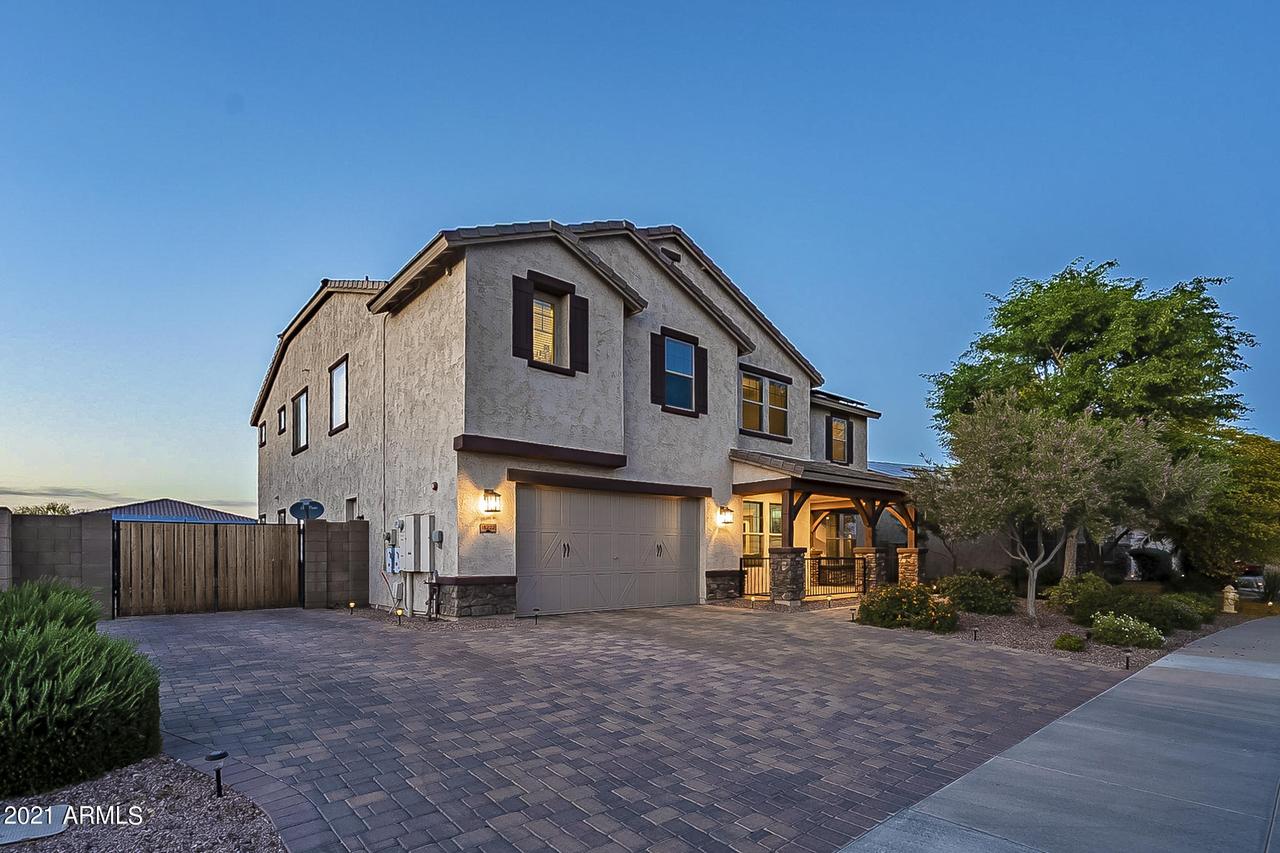 18222 W Monterosa St., Goodyear, AZ 85395