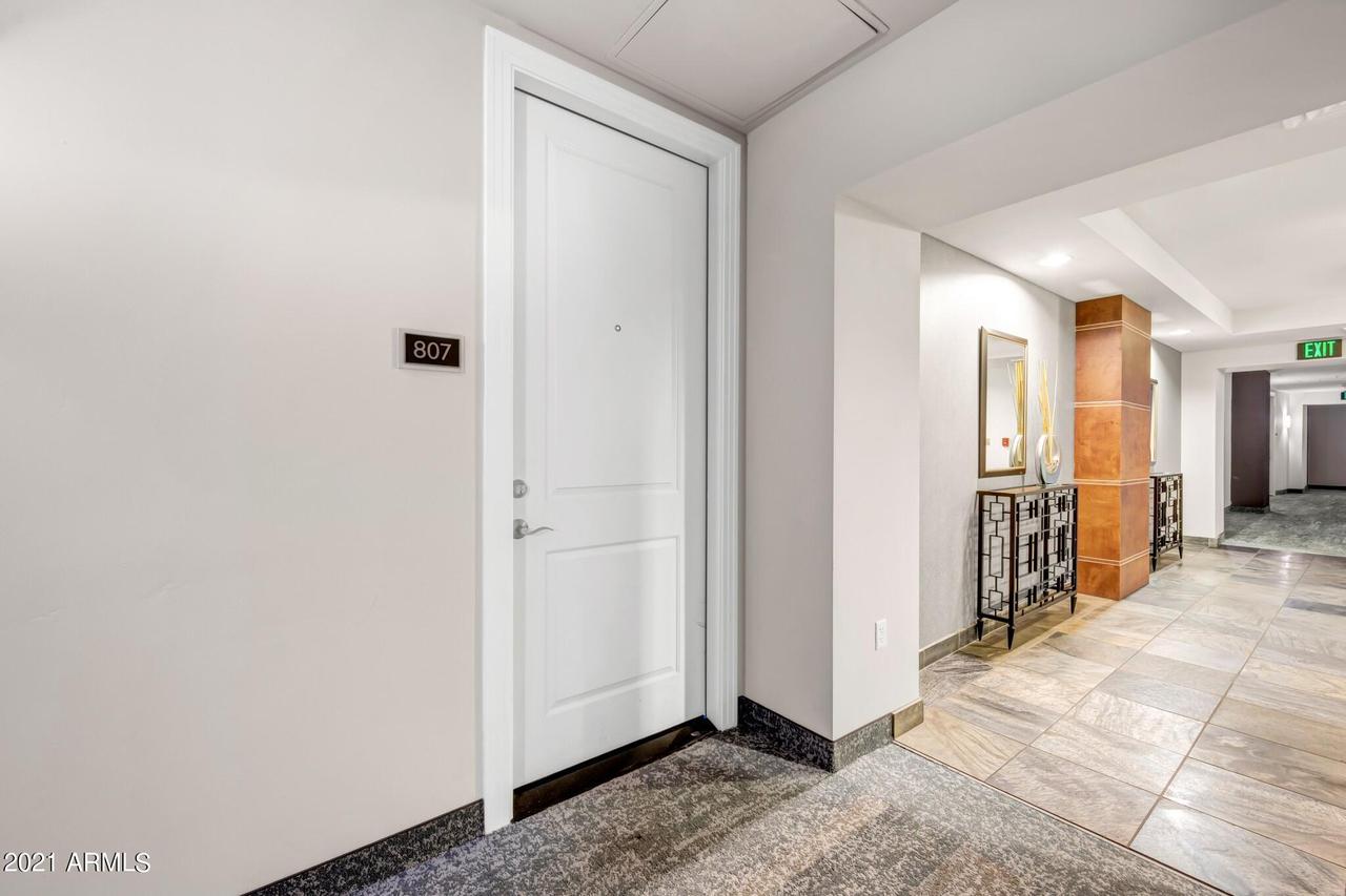1 E Lexington Ave. #807, Phoenix, AZ 85012