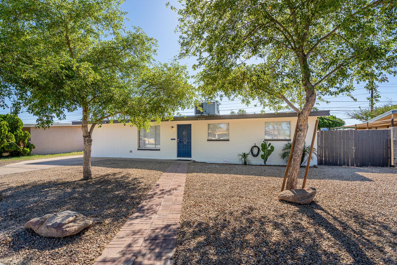 4218 N 50th Dr., Phoenix, AZ 85031