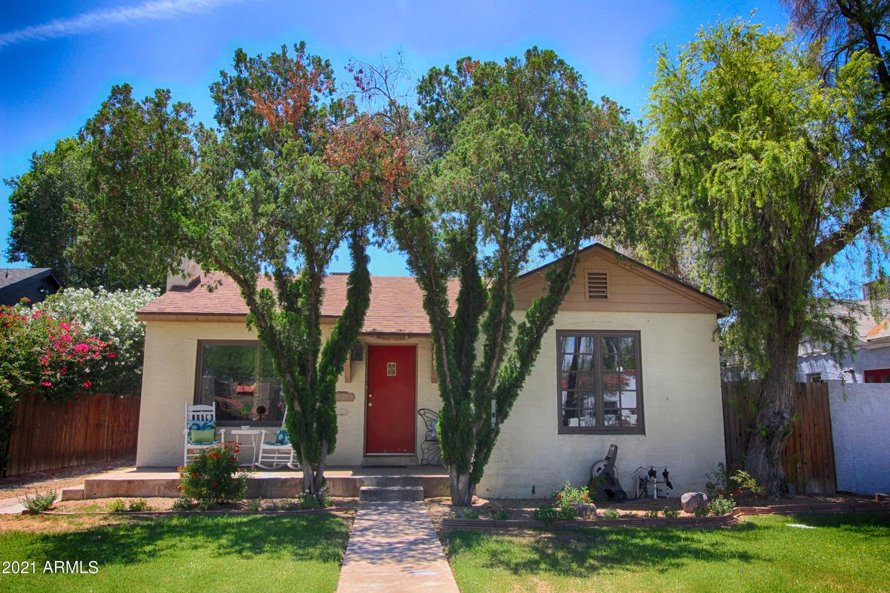 1141 W Lynwood St., Phoenix, AZ 85007