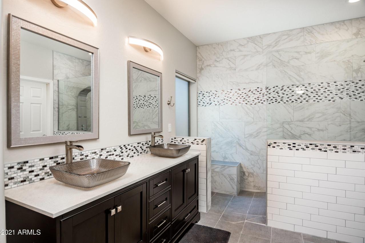 1110 S Oak Ct., Gilbert, AZ 85233