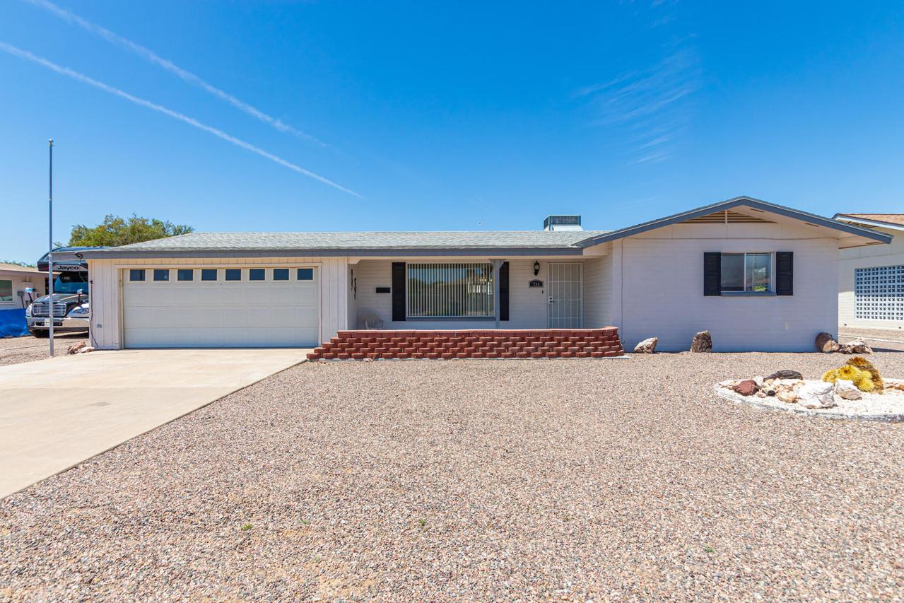 734 N 58th St., Mesa, AZ 85205