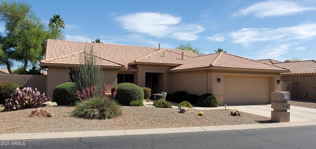 9210 E Rocky Lake Dr., Sun Lakes, AZ 85248