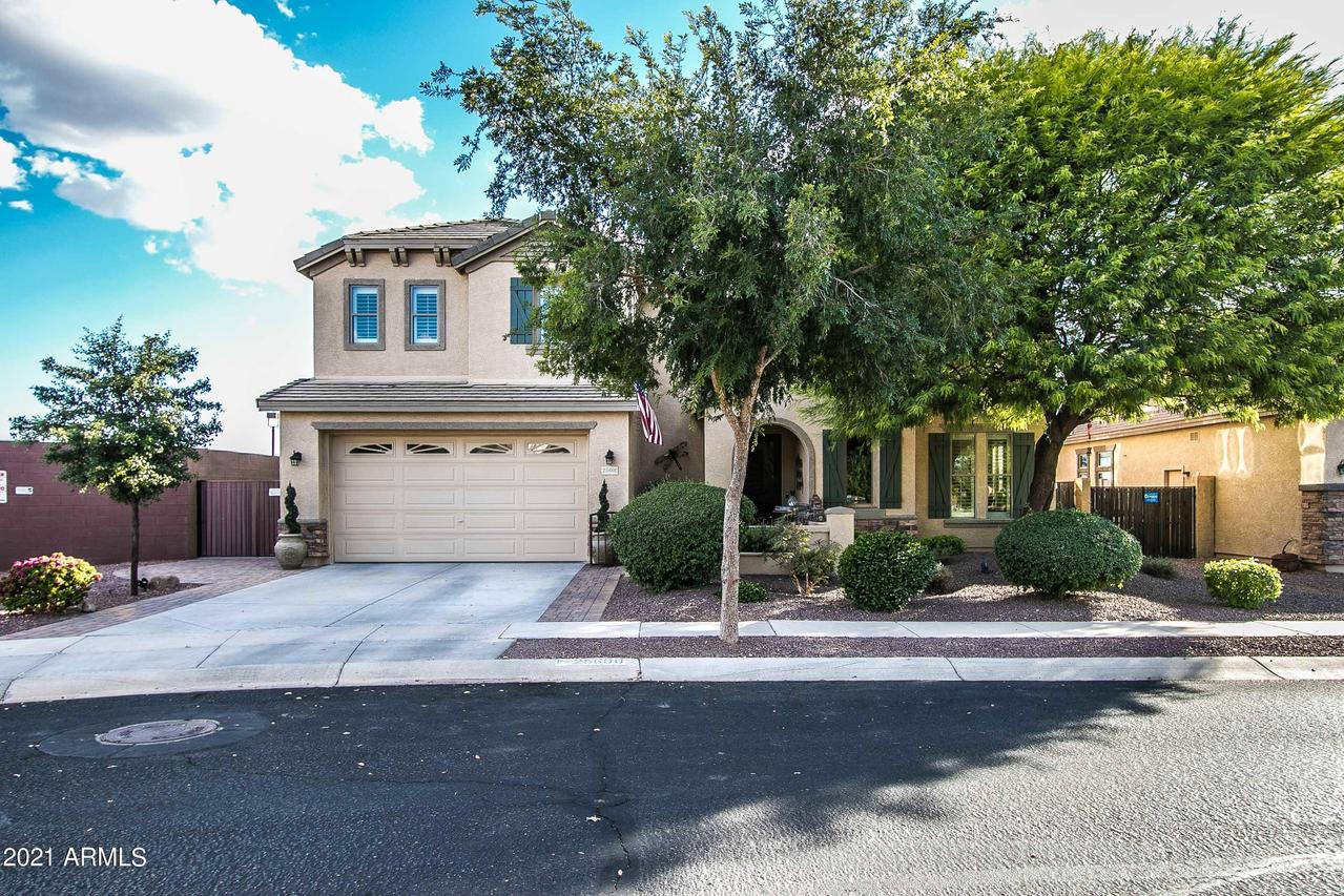 25600 N Desert Mesa Dr., Surprise, AZ 85387