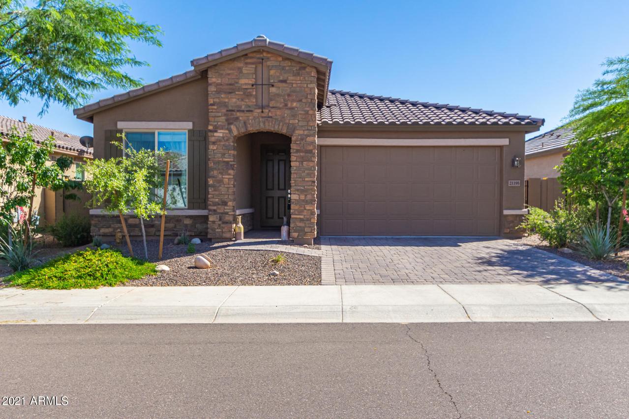 21195 W Palm Ln., Buckeye, AZ 85396