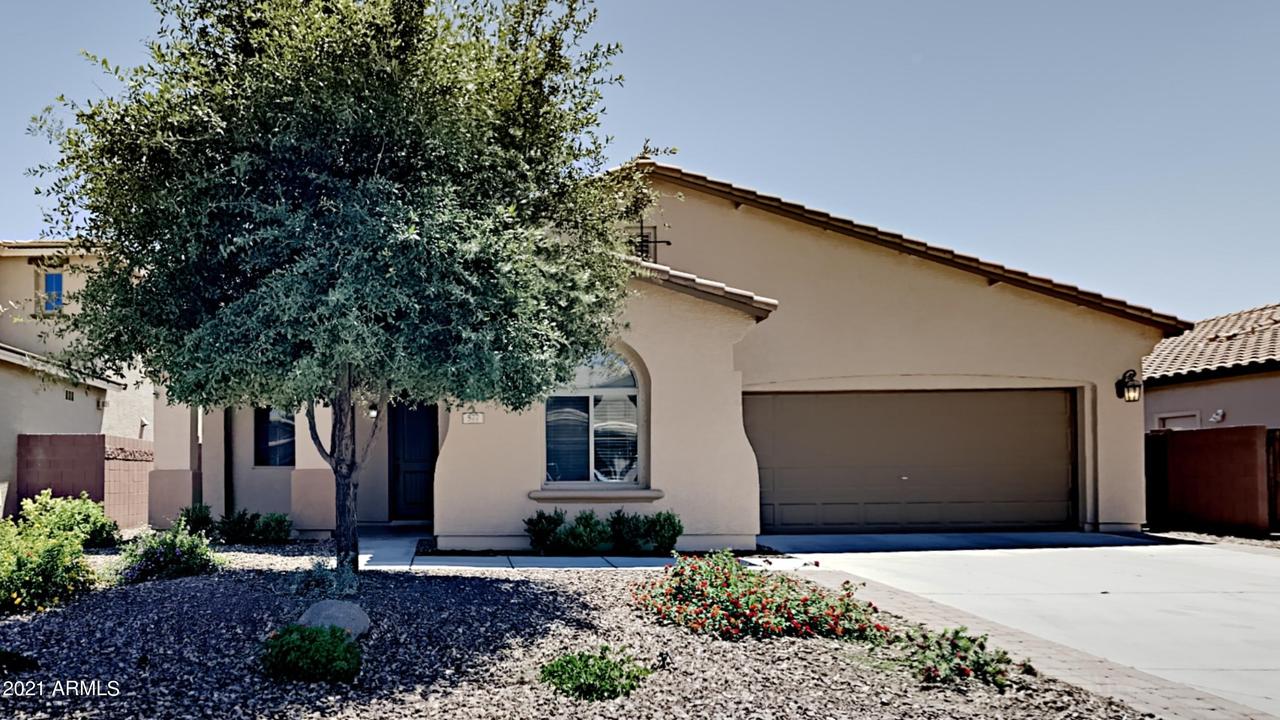 577 W Dragon Tree Ave., San Tan Valley, AZ 85140