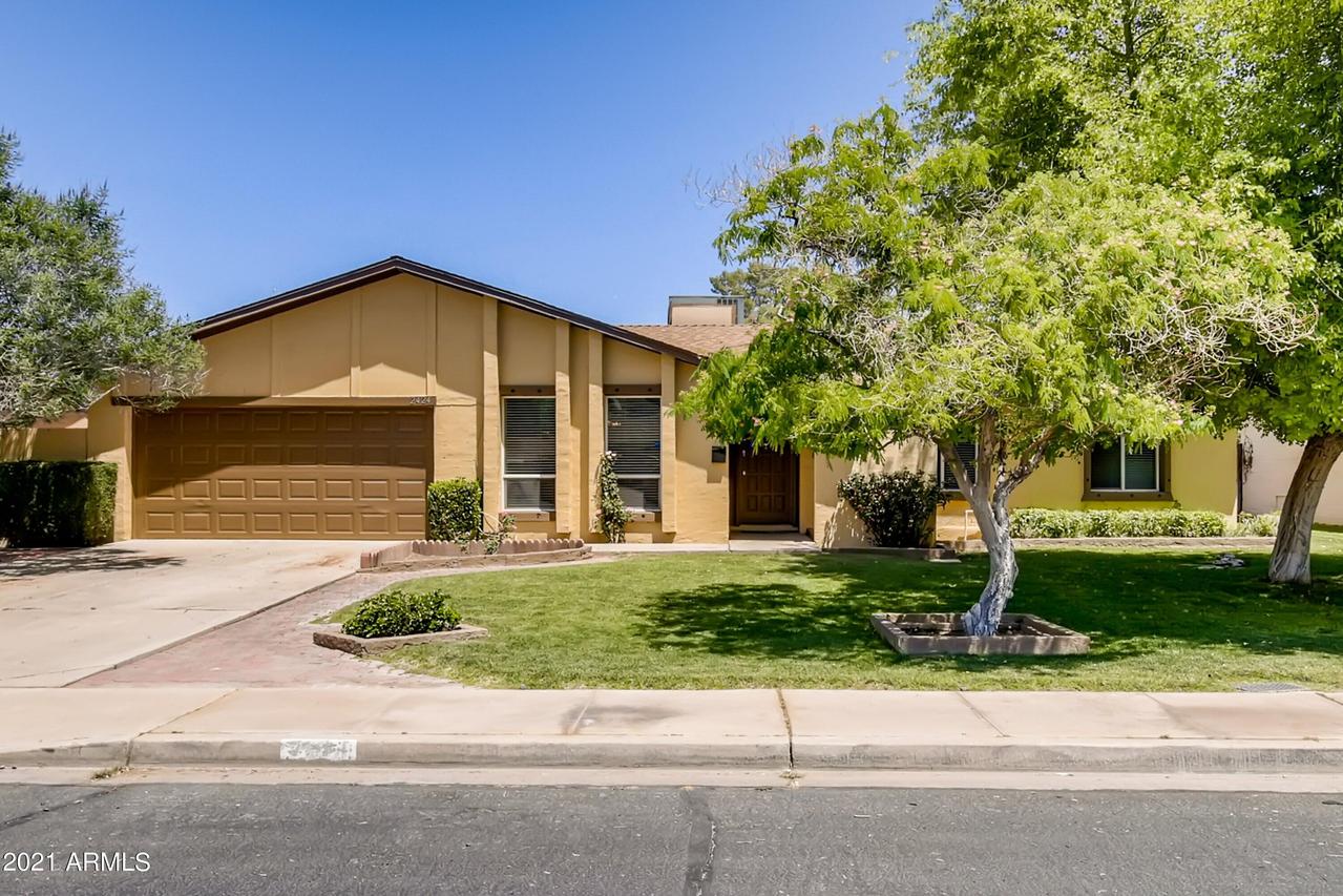 2424 E Balboa Dr., Tempe, AZ 85282