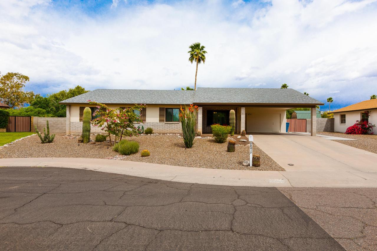 12417 N 37th Pl., Phoenix, AZ 85032