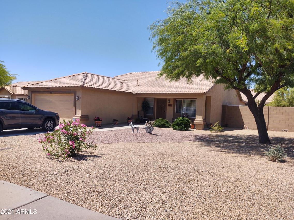 822 W 13th Ave., Apache Junction, AZ 85220