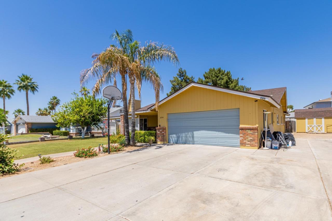 3554 W Aire Libre Ave., Phoenix, AZ 85053