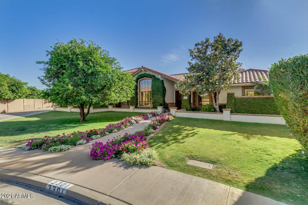 3301 E Draper Cir., Mesa, AZ 85213