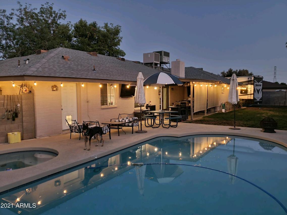 2112 E Downing St., Mesa, AZ 85213
